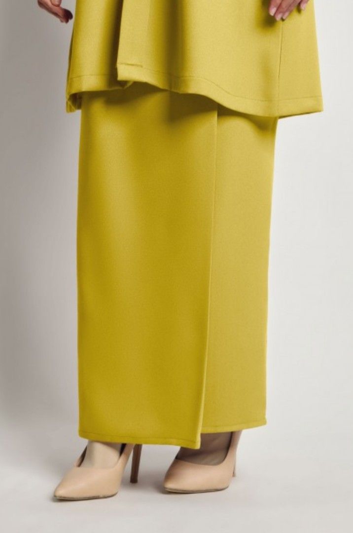 INHANNA KEBAYA, Women's Fashion, Muslimah Fashion, Baju Kurung & sets