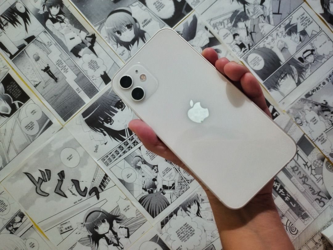 Iphone 12 - 128GB (Category: iPhone 12 Series) located in San Jose del Monte. Submitted by Annetem123 (Listing ID 1233247922, Image 3). Description: Iphone 12 128gb Inclusions: box, tempered glass, 3 phone cases, original iPhone cord and adapter. 128gb Complete 99% Smooth 96% battery health 🔋 Original box same with imei Ladyowned ✔️ Face ID ✔️ True Tone ✔️ No dents ✔️ No issue, never been repaired ✔️ With tempered glass + 3 iphone case MOP: Bank