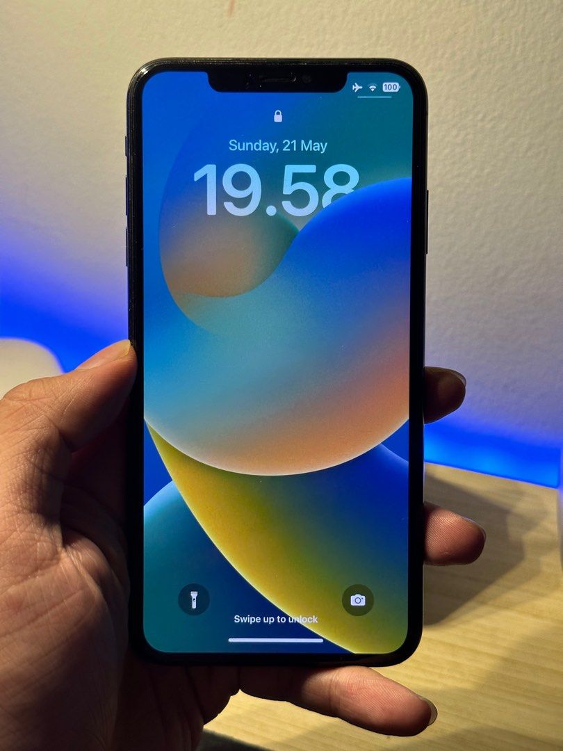 スマートフォン本体 iPhone Xs Max Gold 256 GB Softbank iPhone Xs Max Gold 256 GB Softbank