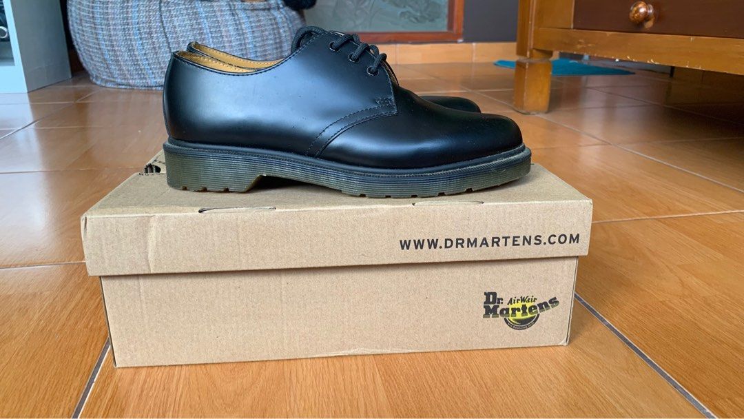 Jual Dr. Martens 1462 PW Plain Welt Black Smooth Second Fesyen