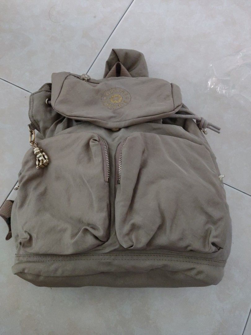 Kipling backpack haversack Elijah fungi star