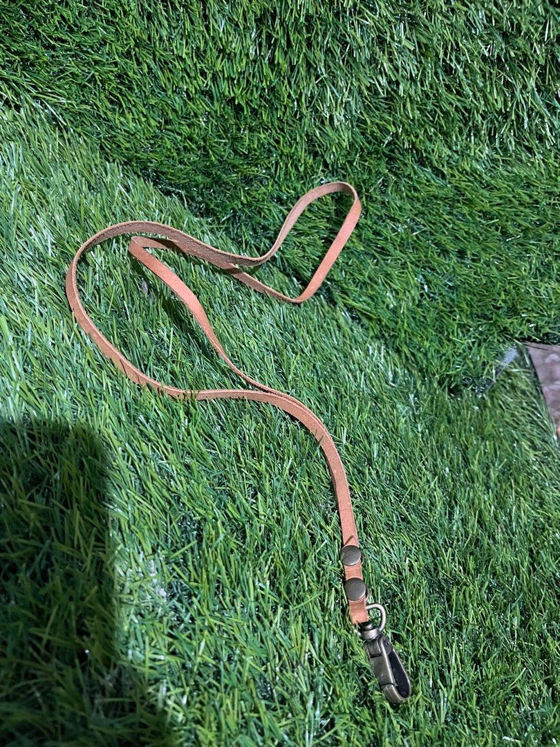 Leather id strap, Women's Fashion, Jewelry & Organizers, Accessory