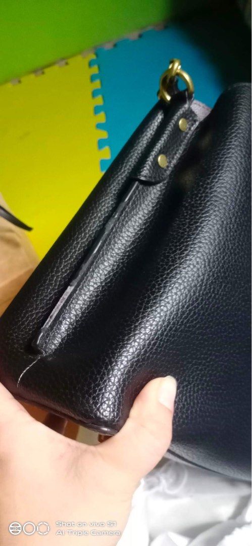 Used black outlet coach purse