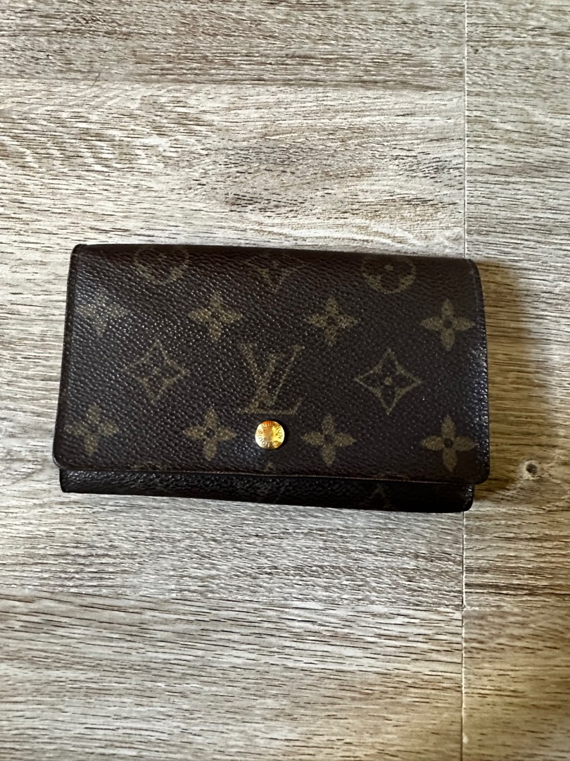 Louis Vuitton Mono Wallet, Luxury, Bags & Wallets on Carousell