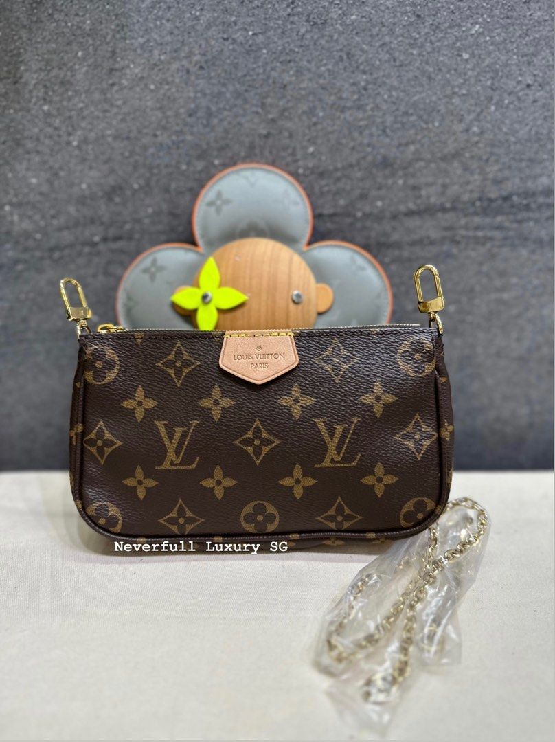 Louis Vuitton Noir Python Limited Edition Artsy MM Bag Louis Vuitton