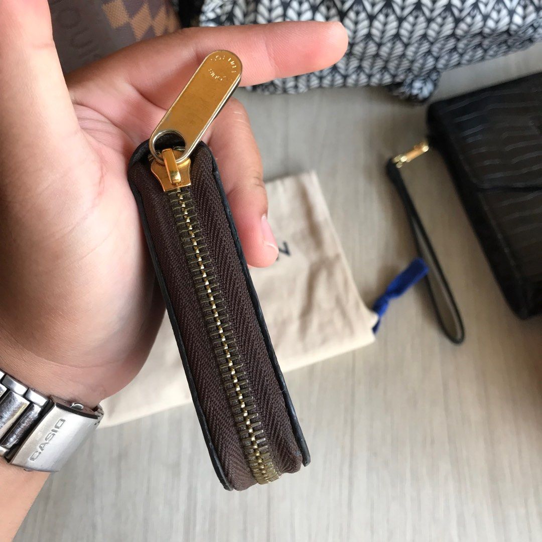 Louis Vuitton NÉONOÉ MM, Luxury, Bags & Wallets on Carousell