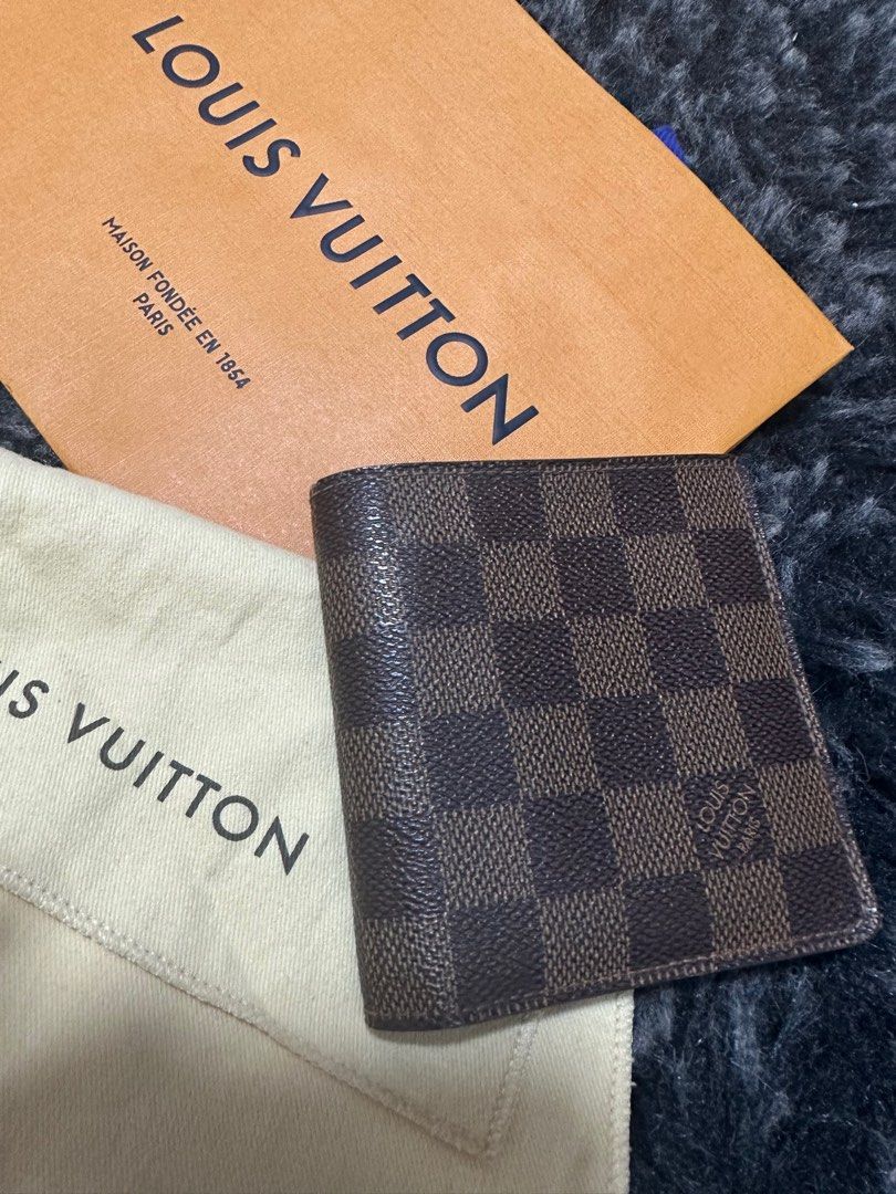 LV Damier Ebene Wallet for men, Men's Fashion, Watches & Accessories,  Wallets & Card Holders on Carousell