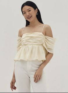 LOVD BONITO Keisha Ruched Peplum Top w/ Off Shoulder Sleeves