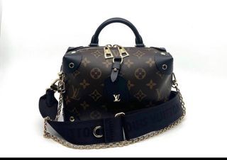 Lowest in carousell. Authentic Louis Vuitton petite Malle  souple
