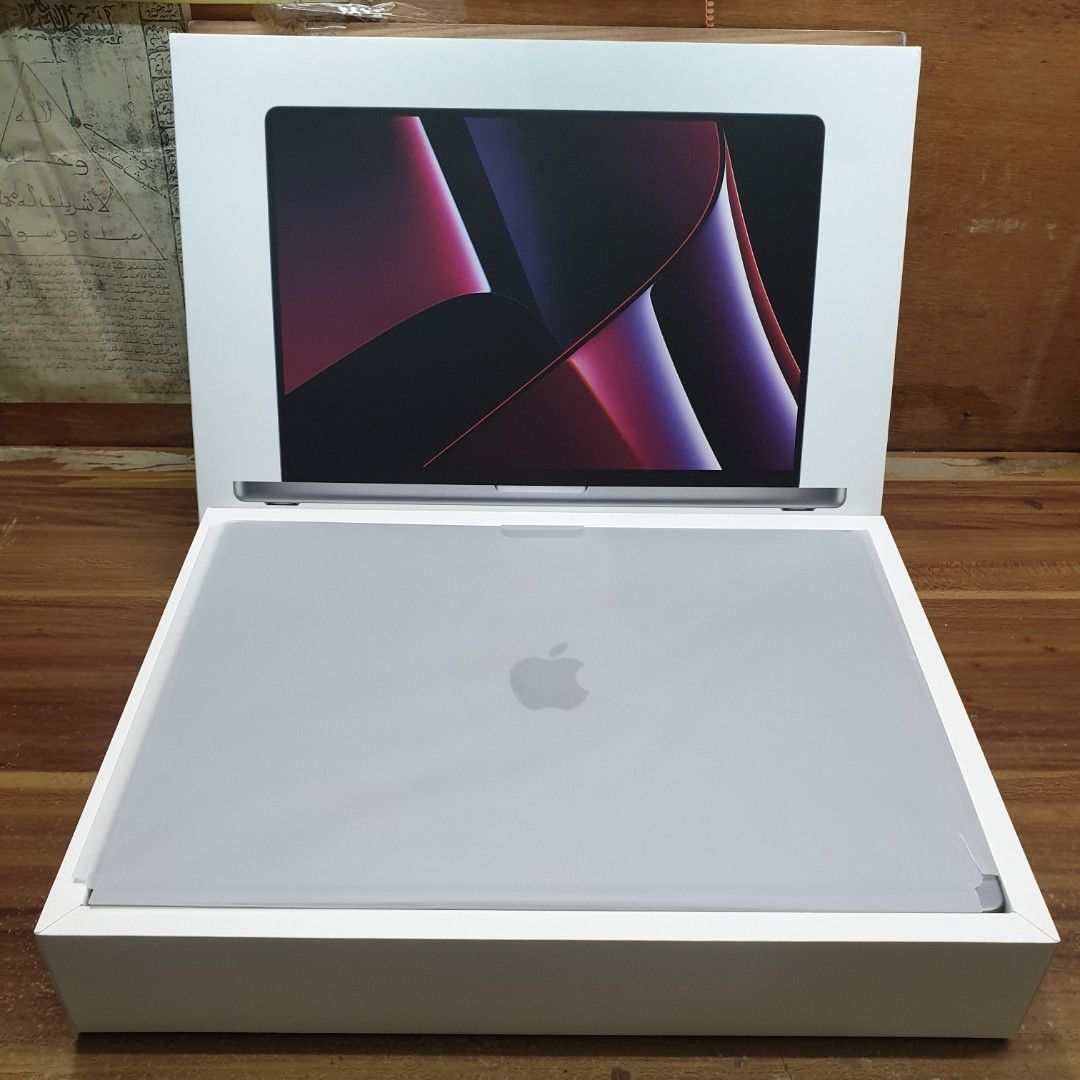 Macbook Pro M2 Max 32GB 1TB 16 inch Display Garansi Resmi iBox,  Elektronik, Komputer, Laptop di Carousell