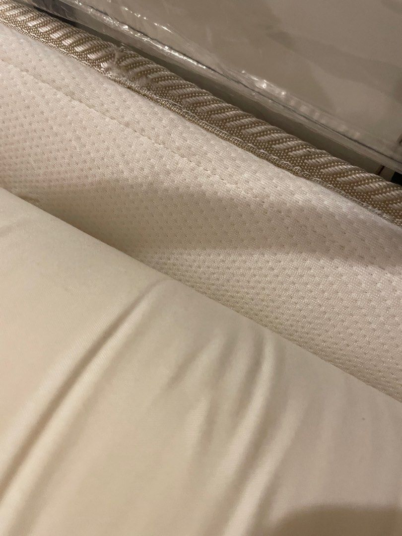 Mandaue Foam Memory Topper 2x36x75, Furniture & Home Living, Furniture