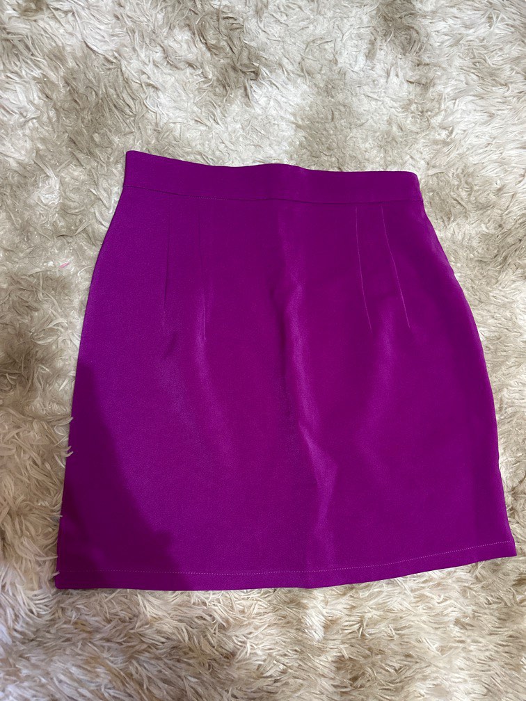 Mini Skirt Womens Fashion Bottoms Skirts On Carousell 0928