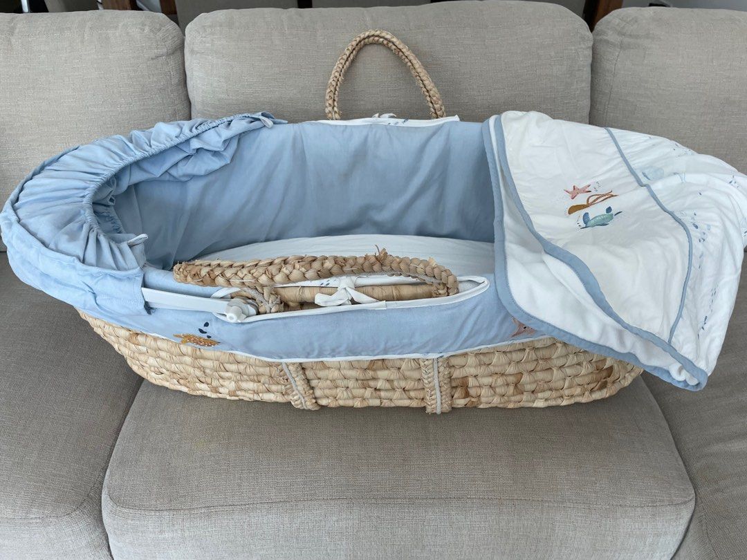 Moses Basket, Babies & Kids, Baby Nursery & Kids Furniture, Cots