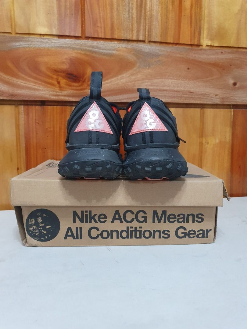 Nike ACG Mountain Fly Low UA Pair, Men's Fashion, Footwear, Sneakers on