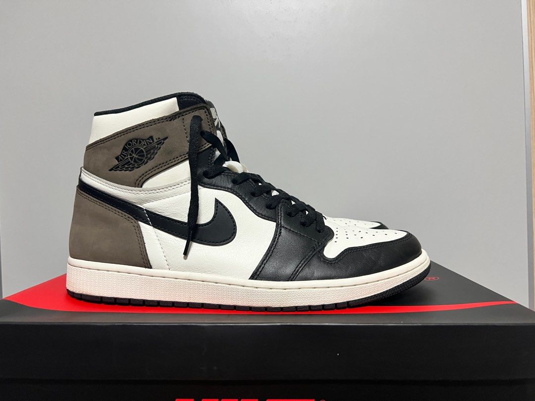 Nike Air Jordan 1 High OG “Dark Mocha”, 他的時尚, 鞋, 休閒鞋在旋轉拍賣