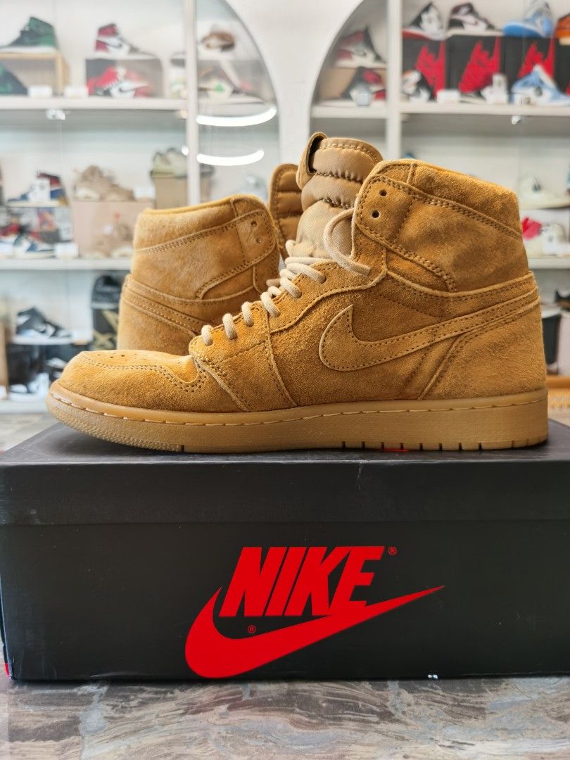Air jordan 1 store retro high og suede