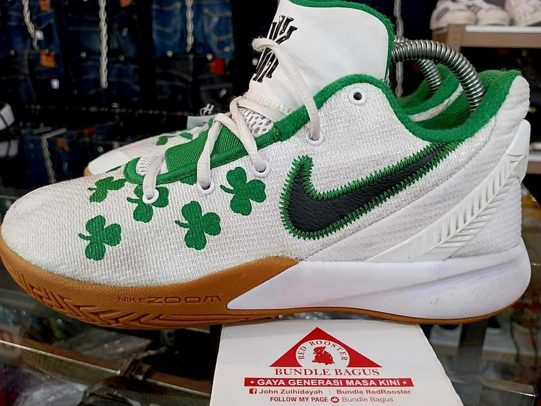 Kyrie flytrap 2 spongebob hot sale