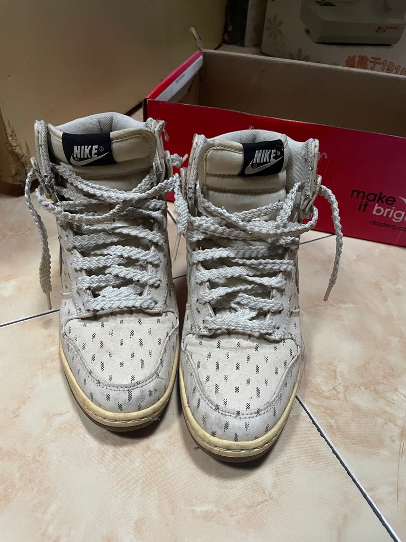 nike sky high white