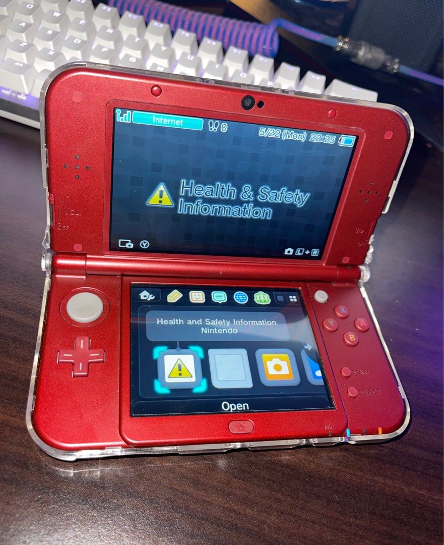 3ds metallic shop red