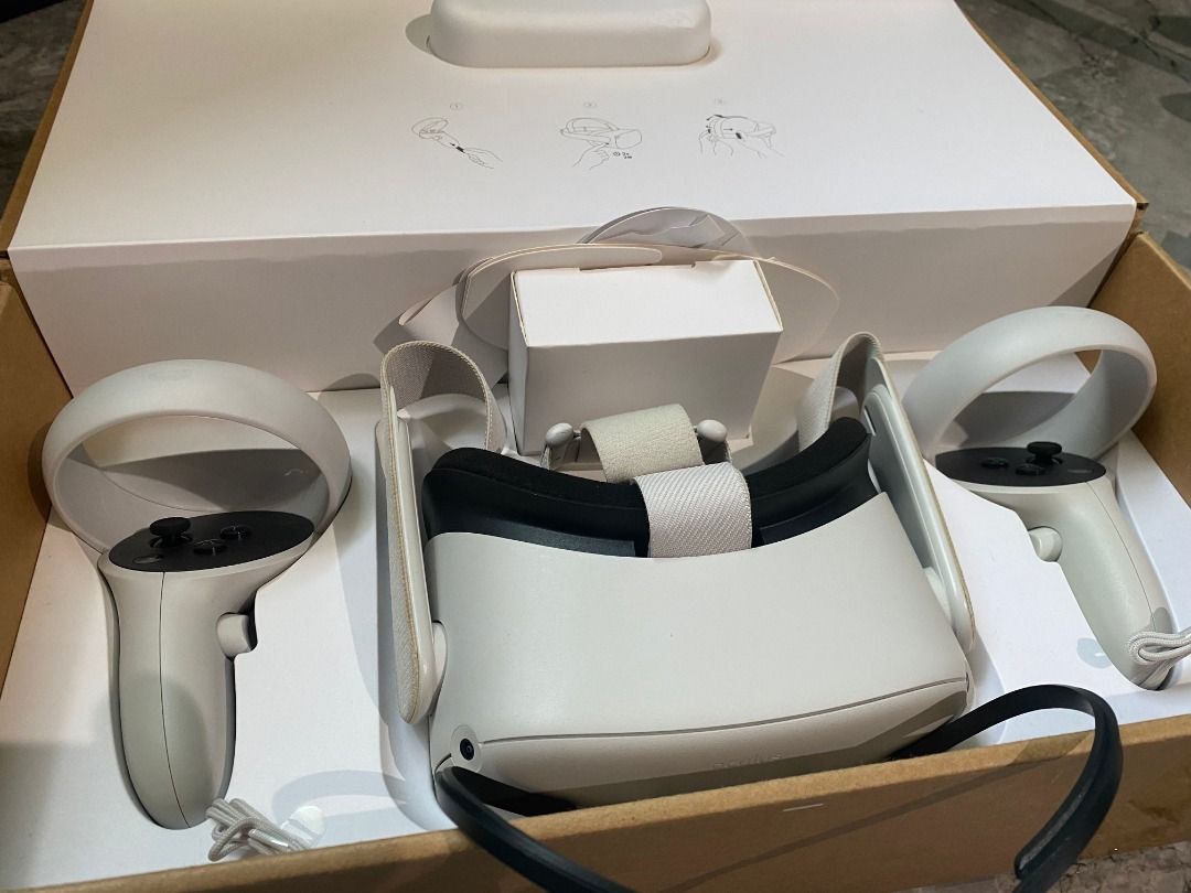 Oculus Quest 2 (Lightly used), Video Gaming, Gaming Accessories, Virtual Reality on Carousell