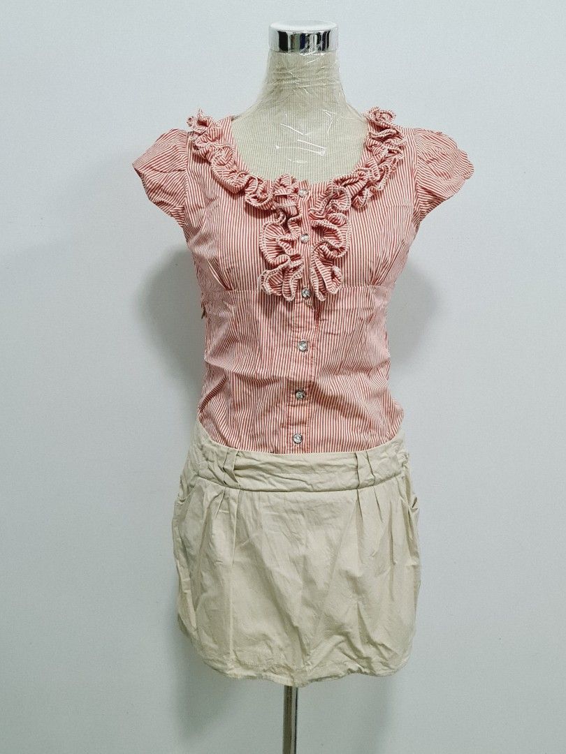 Office formal vintage coordinate dress (Category: Dresses) located in San Marcelino. Submitted by thriftolshoppiness (Listing ID 1233236941, Image 1). Description: S-M.