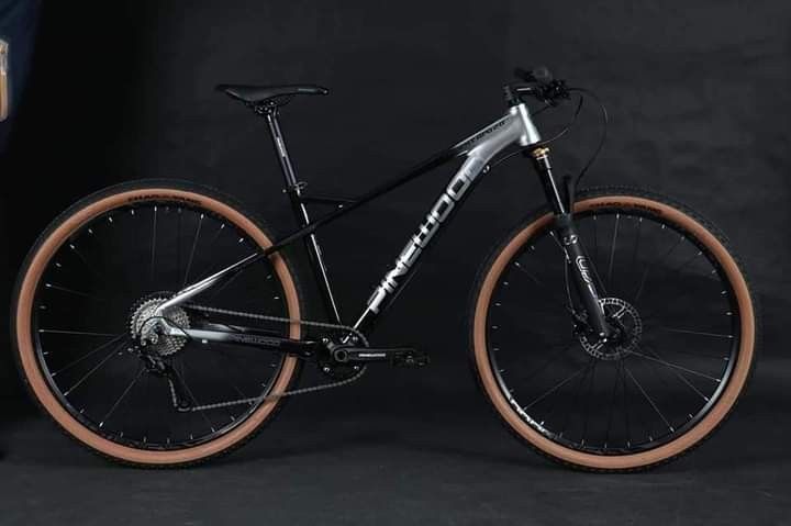 PINEWOOD TRIDENT PRO Php .29er 17 900 only Sports Equipment