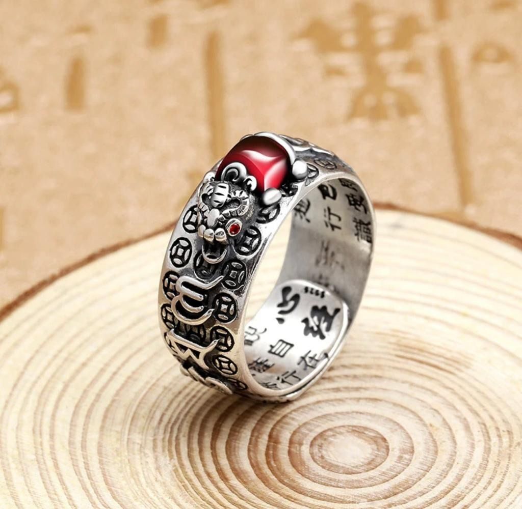 Red garnet lucky pixiu wealth bracelet 2025