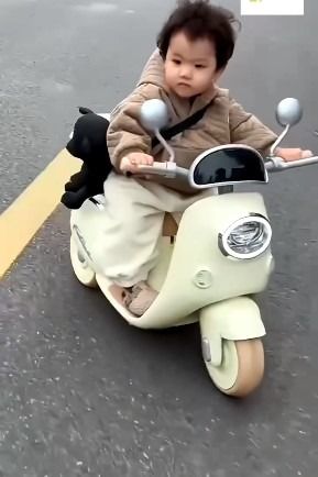 Electric tricycle for toddlers hotsell