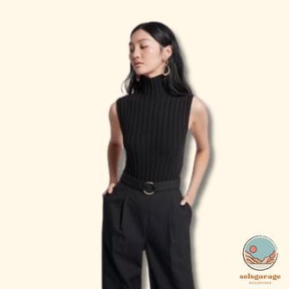 Ribbed Sleveless Turtleneck Top