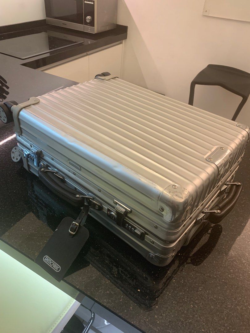 RIMOWA CLASSIC cabin size authentic/ original, Luxury, Bags & Wallets