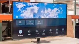 Samsung smart monitor 32" 4k resolution