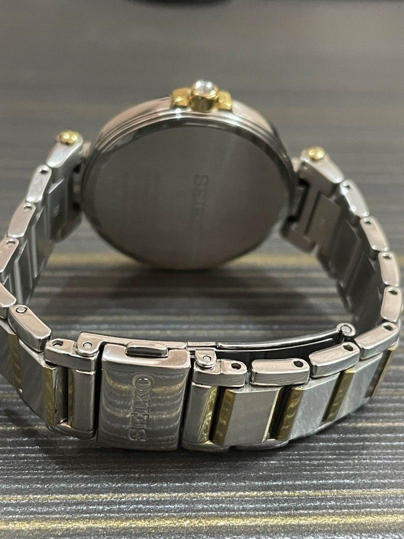 5.5 inch wrist shop watch size