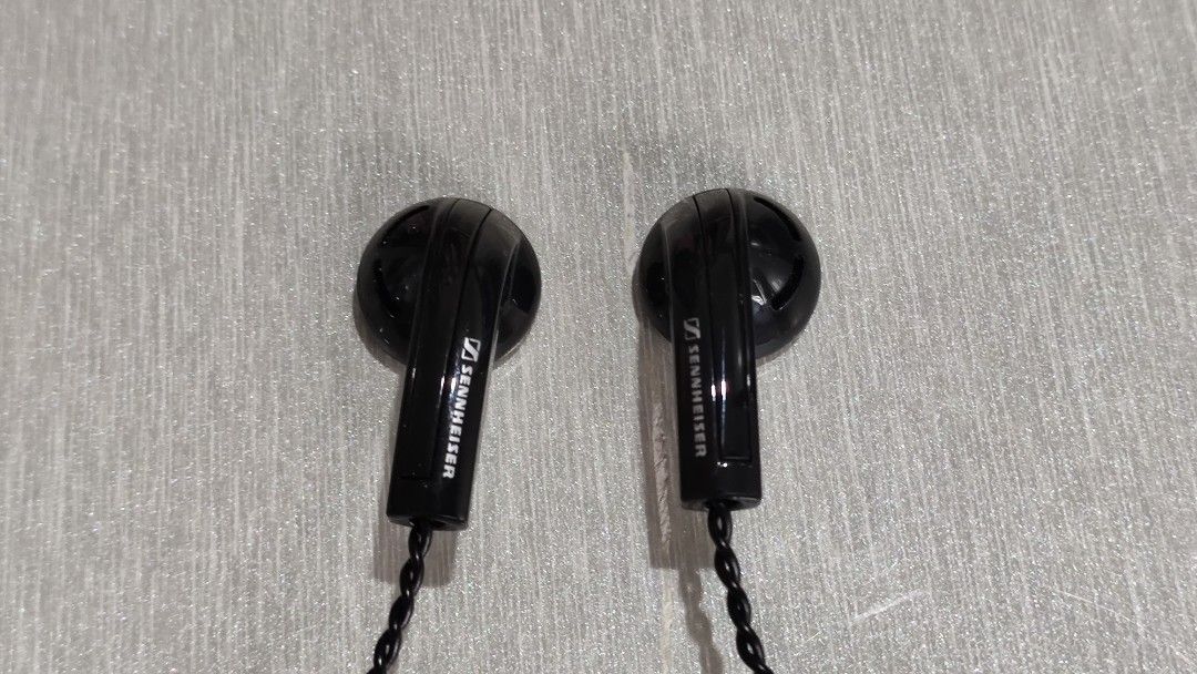 Flat hotsell head earphones