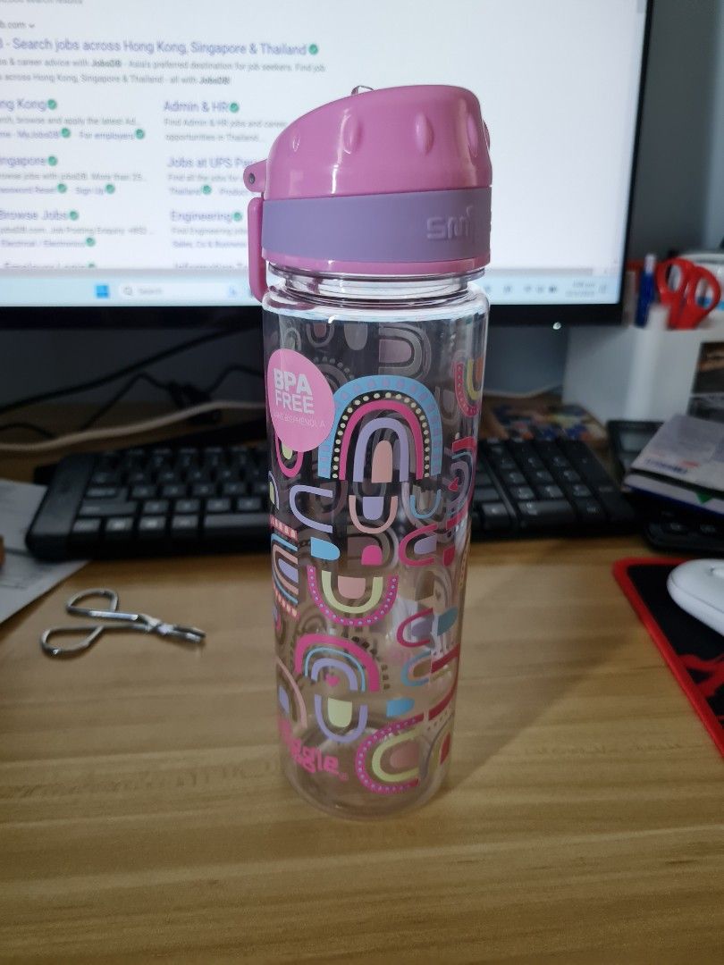 Smiggle Water Bottle, Food & Drinks, Beverages on Carousell