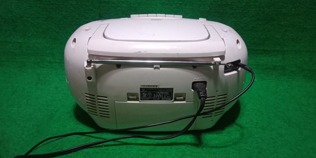 Soundlook SAD-4926 CD Radio Cassette, Audio, Portable Music Players on ...