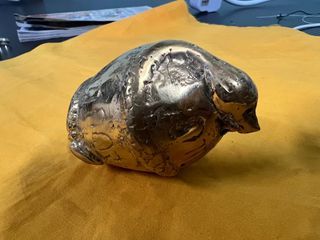 Telur naga berwatak