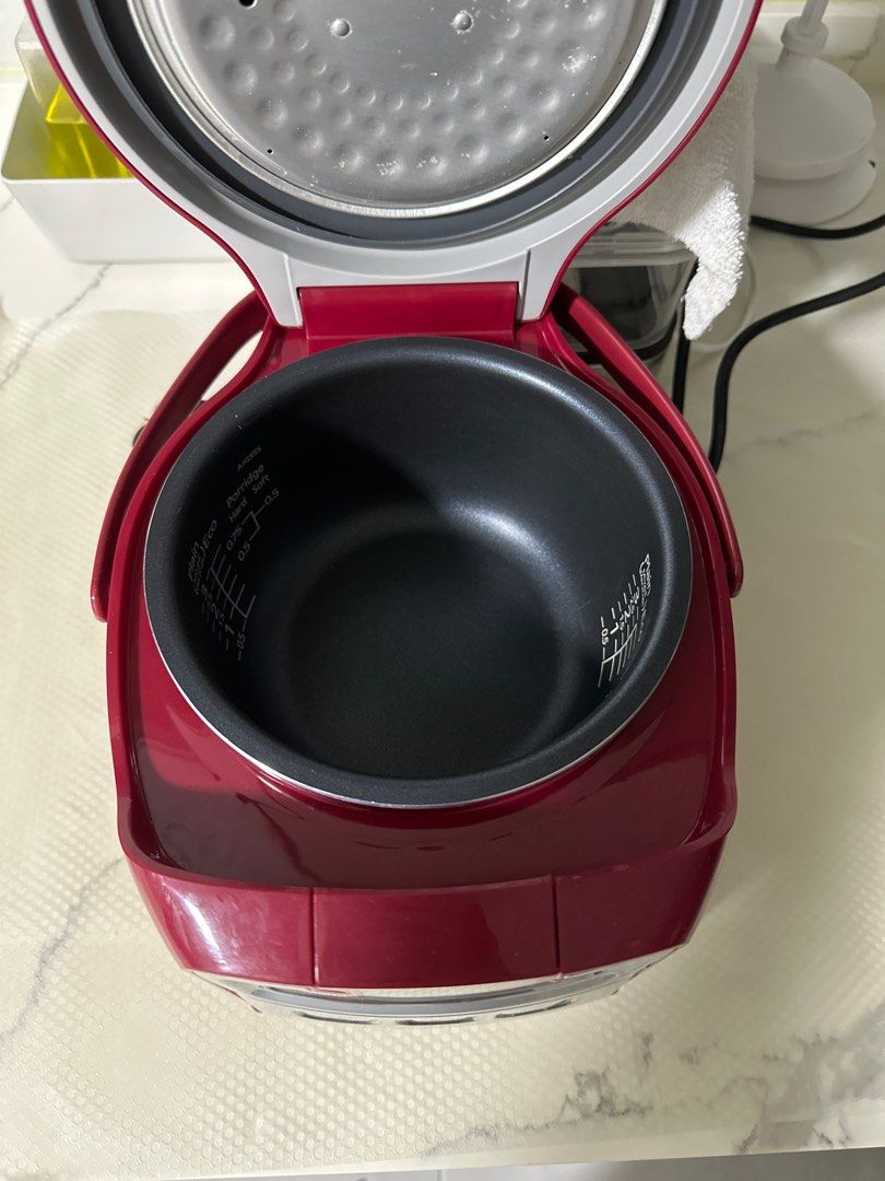 Tiger rice cooker 0.55L, TV & Home Appliances, Kitchen Appliances