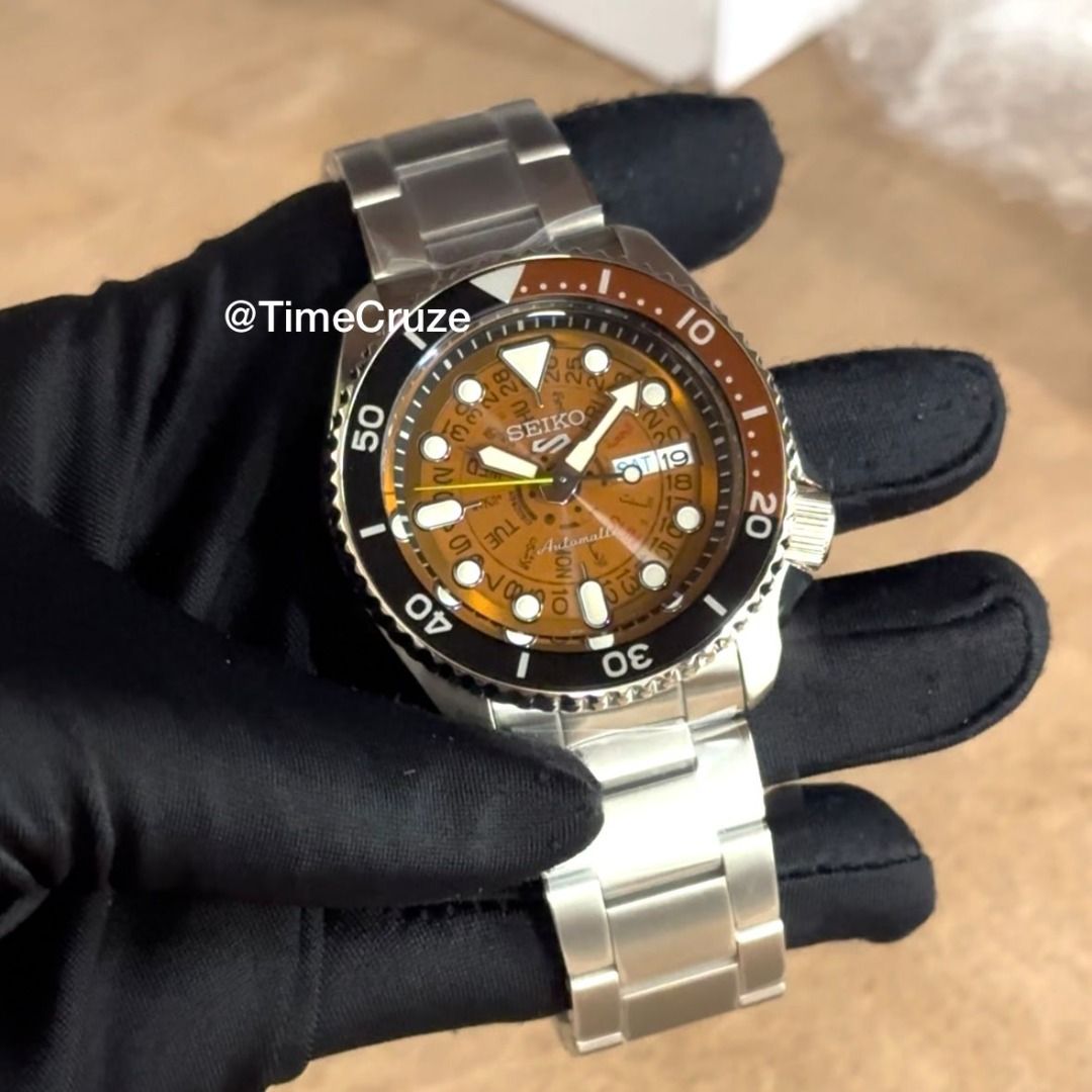 Seiko arabic day wheel outlet