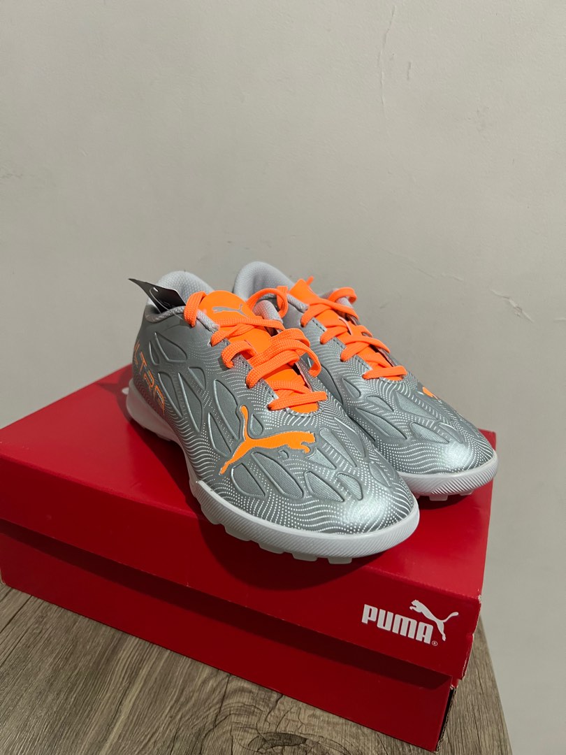 turf-shoes-on-carousell