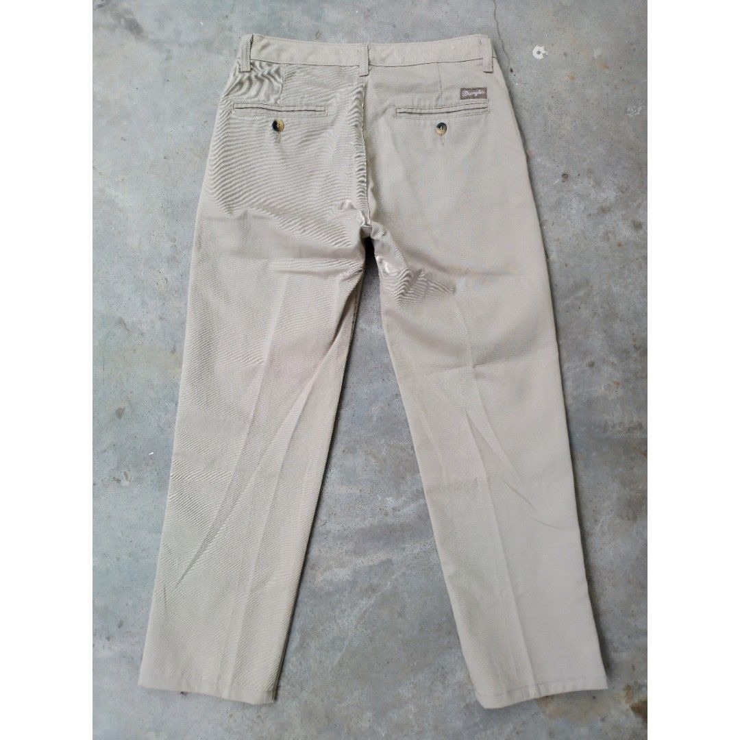 Wrangler riata on sale flat front