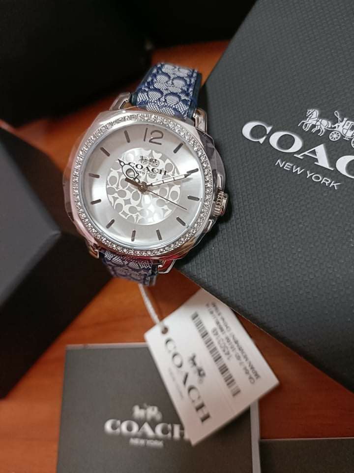 Coach boyfriend watch signature outlet
