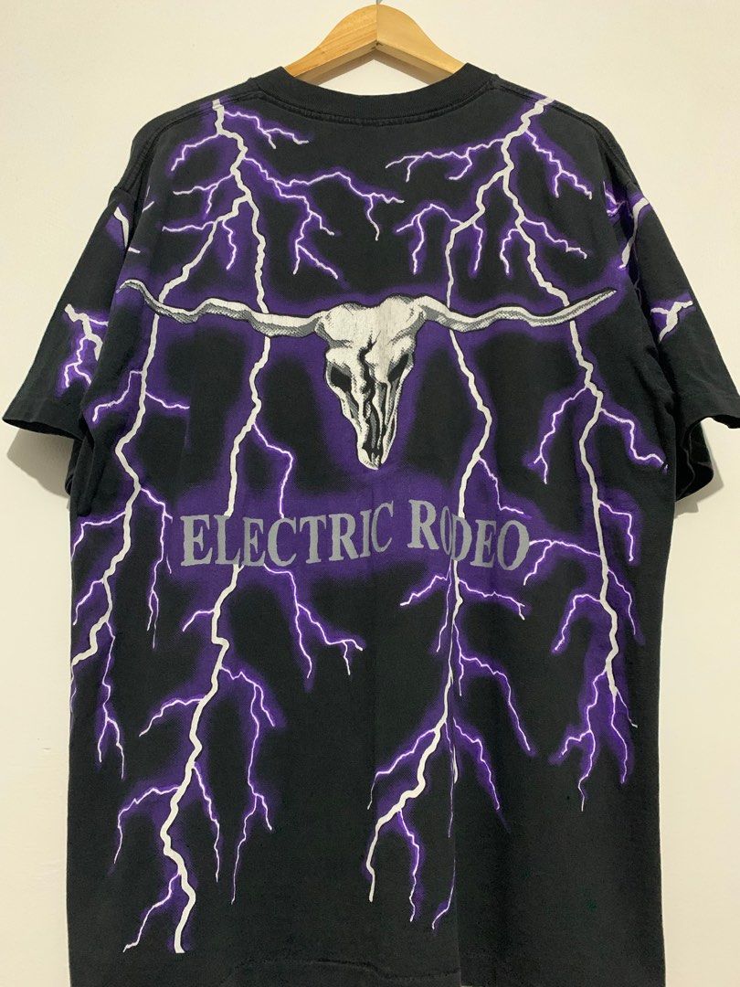90's Vintage Brooks and Dunn Electric Rodeo, Men's Fashion, Tops & Sets, Tshirts & Polo Shirts