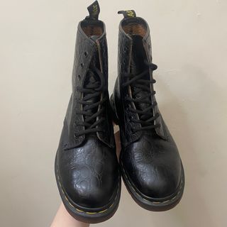 英國製真正老馬汀 90年代馬汀 馬汀大夫Dr.Martens 1460 古董鞋靴八孔馬汀鞋馬丁靴dr Martin UK4古著搭配 復古穿搭 皮鞋學生鞋 vintage 早期古董  made in England MIE 