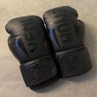 （分類：）位於 。 由 home_of_declutter 提交（商品編號 1233540031，圖片 1）。簡介： 。