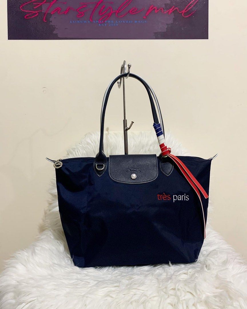 💯 authentic longchamp small long handle (Category: Luxury Bags & Wallets) located in Cabuyao City. Submitted by luxbymishy (Listing ID 1233434942, Image 1). Description: 💯 authentic brand new condition .
