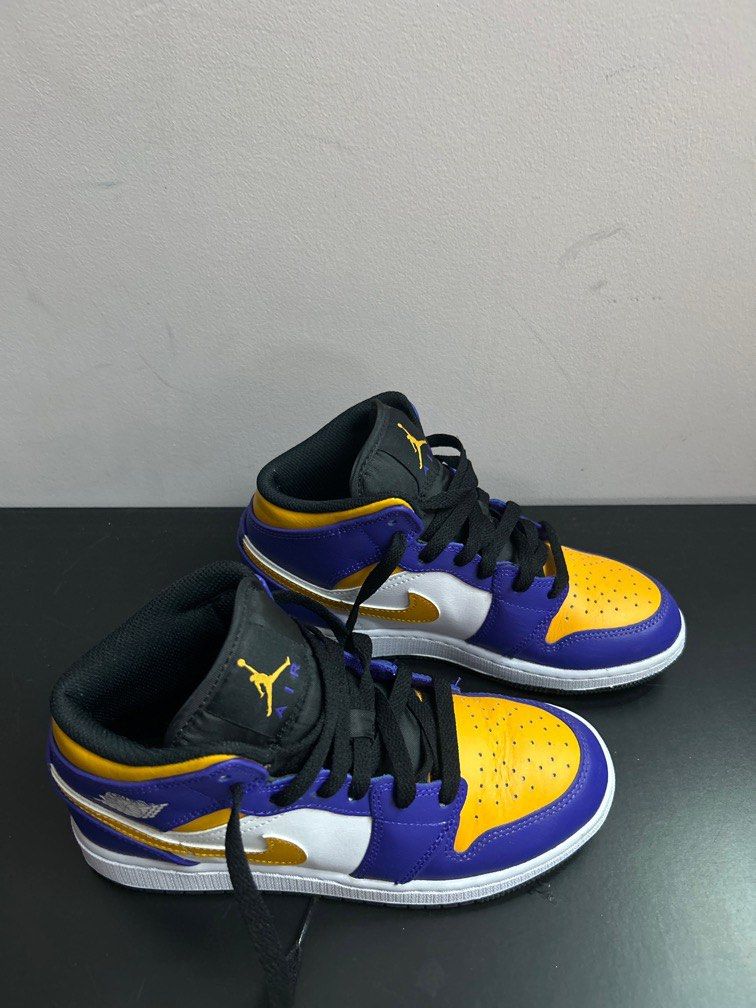 Air jordan discount 1 mid lakers
