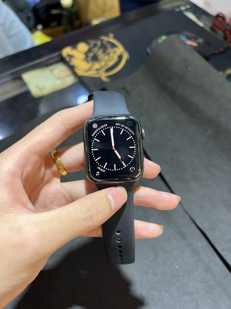 1st gen apple deals watch used
