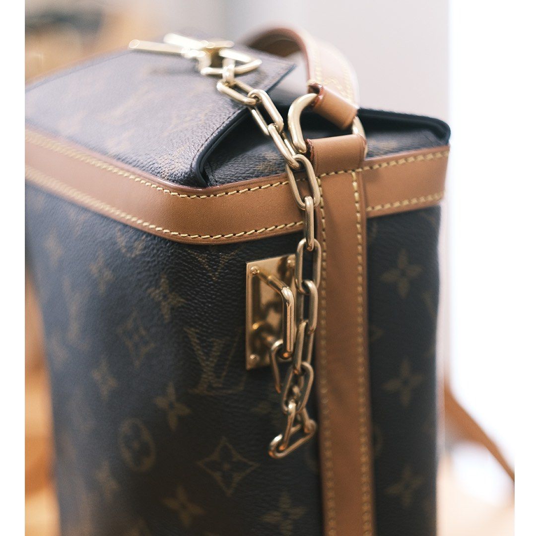 LOUIS VUITTON BAG REVIEW  MILK CARTON BOX MONOGRAM 