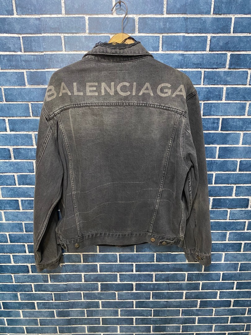 BalenCiaga trucker jacket denim authentic on Carousell