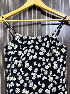(Category: ) located in . Submitted by kayeapparel (Listing ID 1233403557, Image 1). Description: .